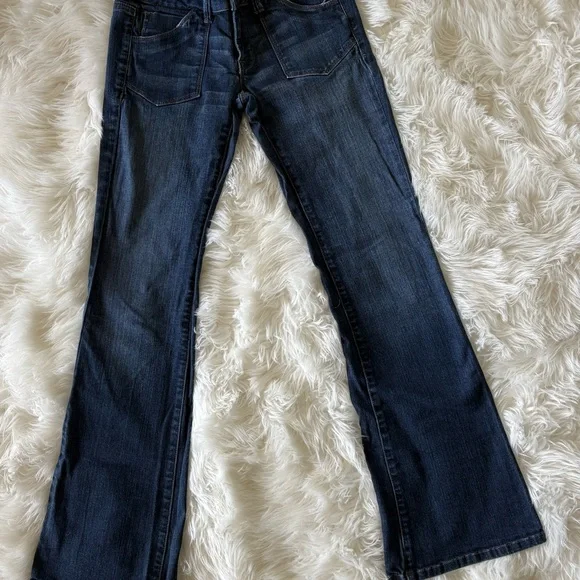 Vintage Refuge Flare Leg Jeans - Picture 3 of 9